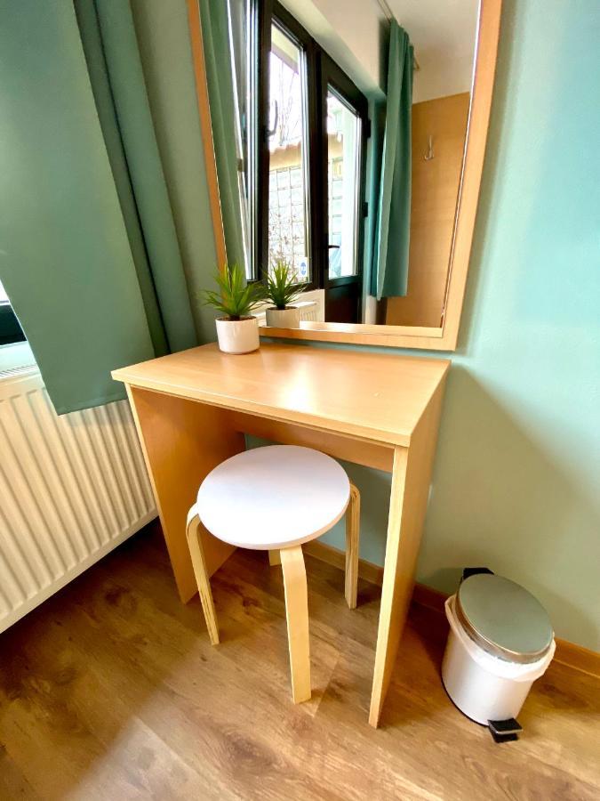 Cristi'S Rooms - Pensiune Oradea Eksteriør bilde